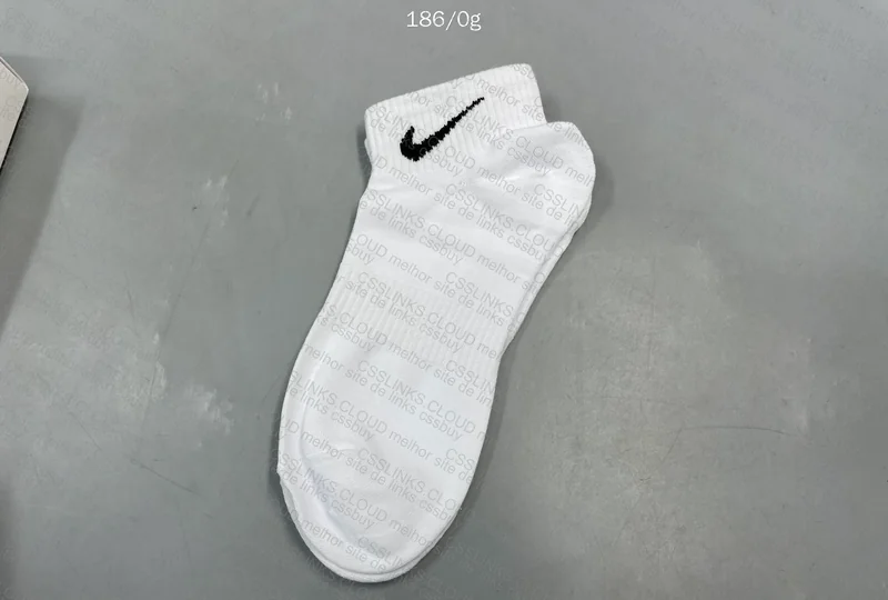 5 Pairs of Nike Short Tube Socks 3