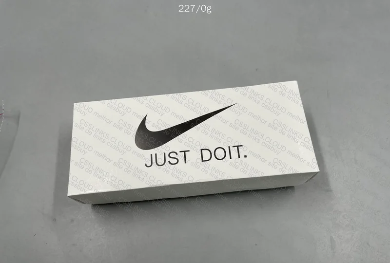 5 Pairs of Nike Socks 4