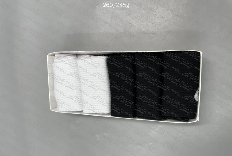 5 Pairs of Nike Socks