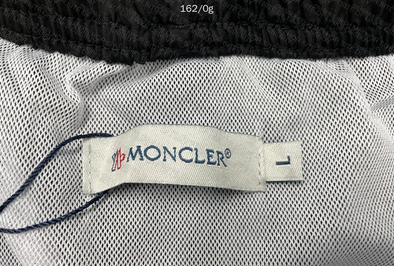 50¥ Moncler Shorts Playzin 2