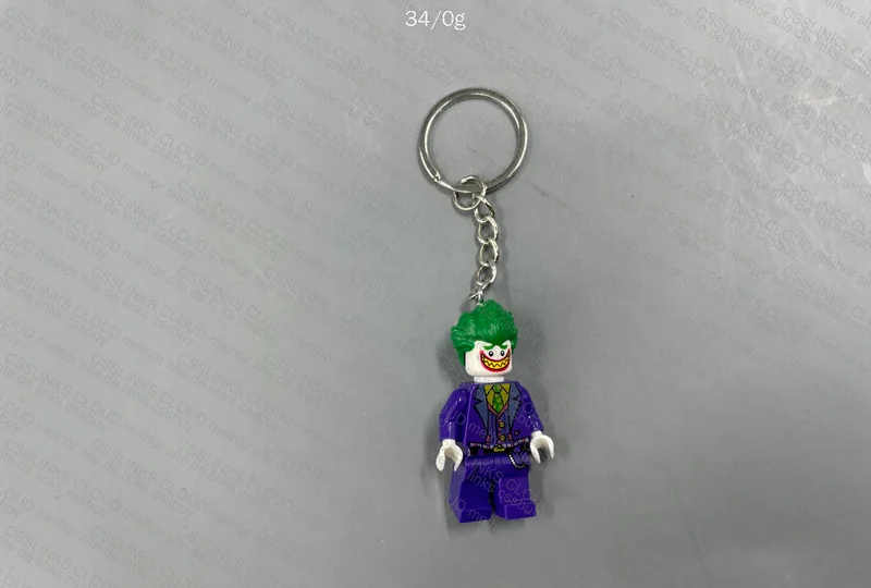 5x LEGO (Shark, Banana, Hot Dog, Batman, Joker) 8