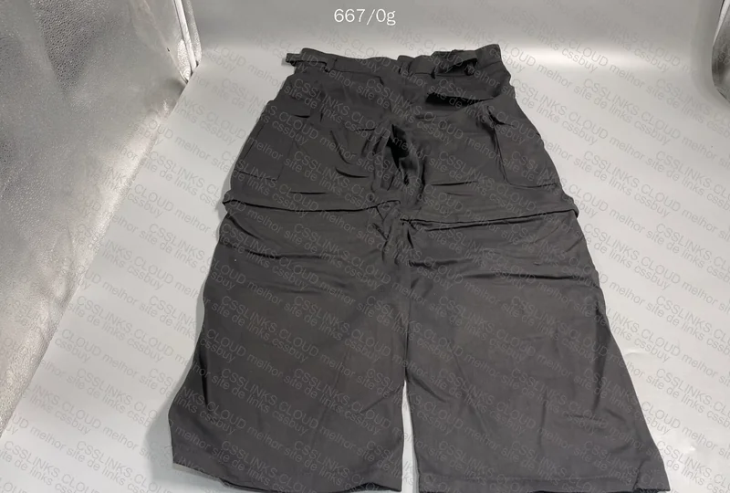 (69¥🔥) Travis Scott Pants that Turn into Shorts