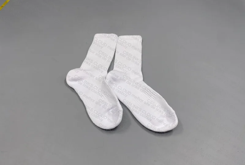 7 Pairs of Socks 2