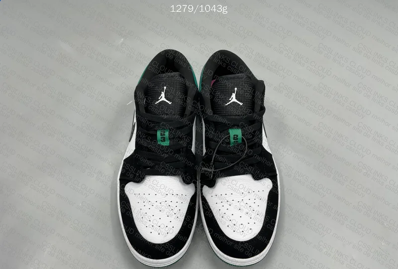 90y Air Jordan 1 Low 8