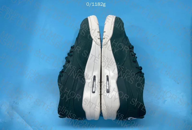 99¥ AJ4 Low RM 'Oxidized Green'