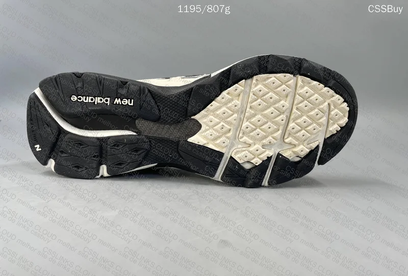 990 V3 Made in USA 8