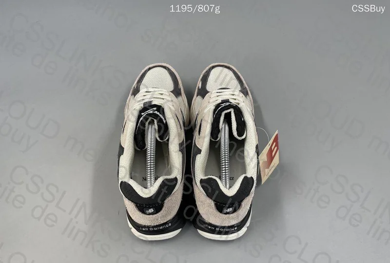 990 V3 Made in USA 9