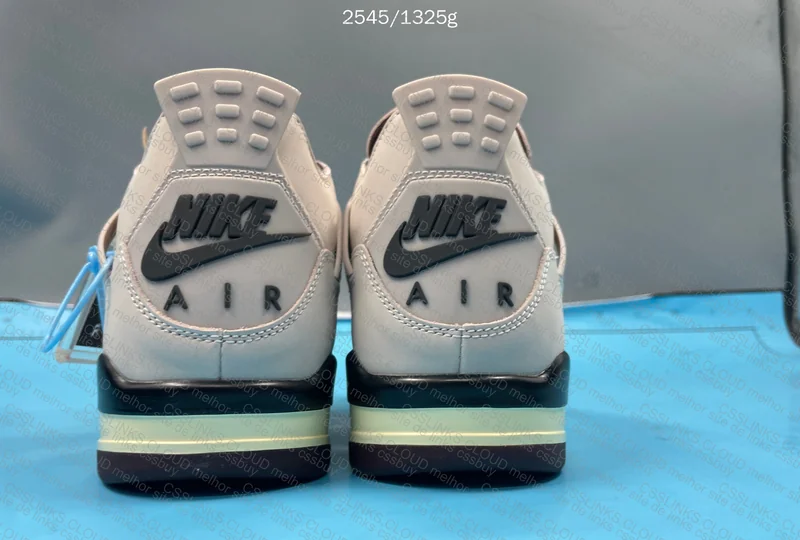 A Ma Maniére x Air Jordan 4