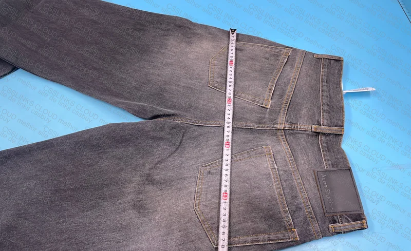 Acne Studios 2021M Paint Jeans 2