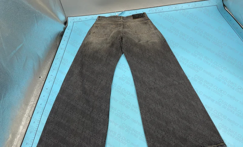 Acne Studios 2021M Paint Jeans 9