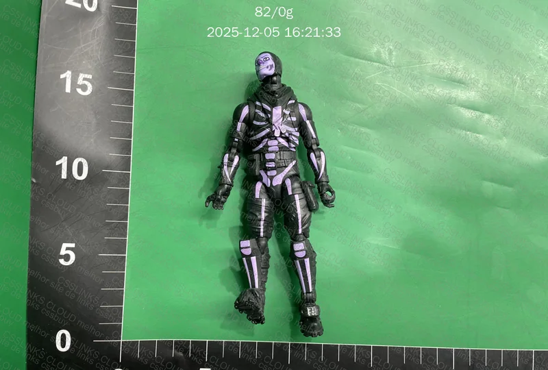 Action Figure Purple Skull Trooper Fortnite