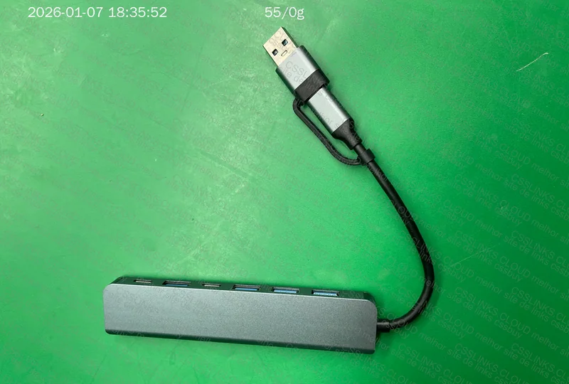 HDMI, DisplayPort, USB Hub and SD Card Reader Adapters 2