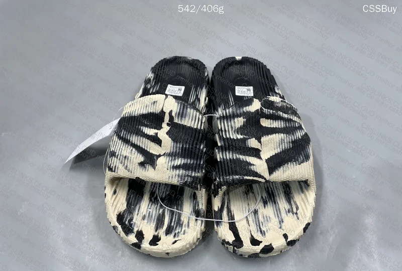 Adidas Adilette