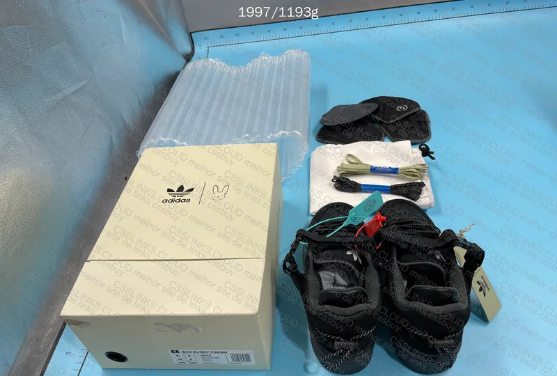 Adidas Bad Bunny 2