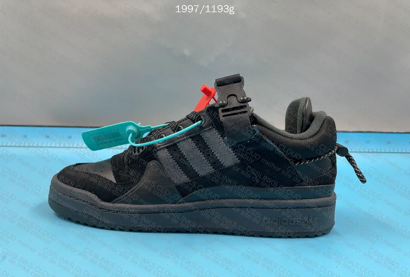 Adidas Bad Bunny 8