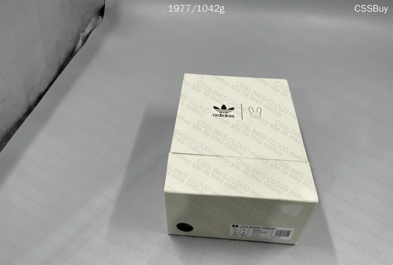 Adidas Bad Bunny (GL?) 3