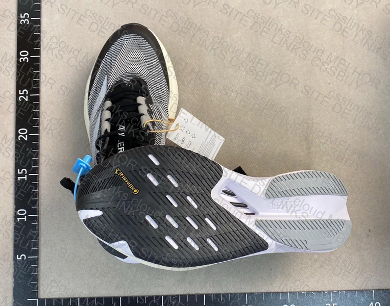 Adidas Boston 12