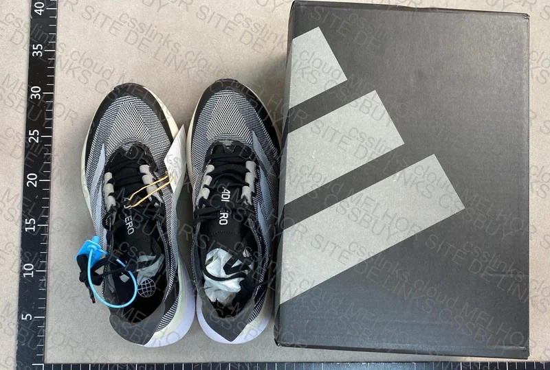 Adidas Boston 12 3