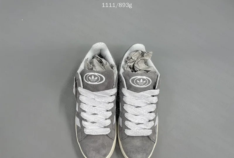 Adidas Campus 00s (105¥)