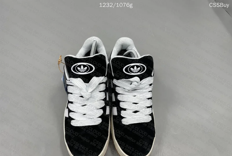 Adidas Campus 00s