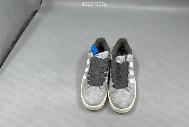 Adidas Campus 00s