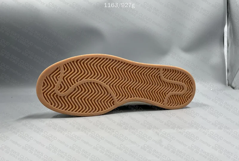 Adidas Campus 00s Gray (is it crooked?) 9