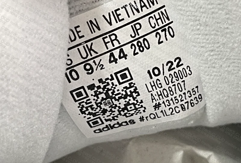 Adidas Campus 00s - GOAT 10