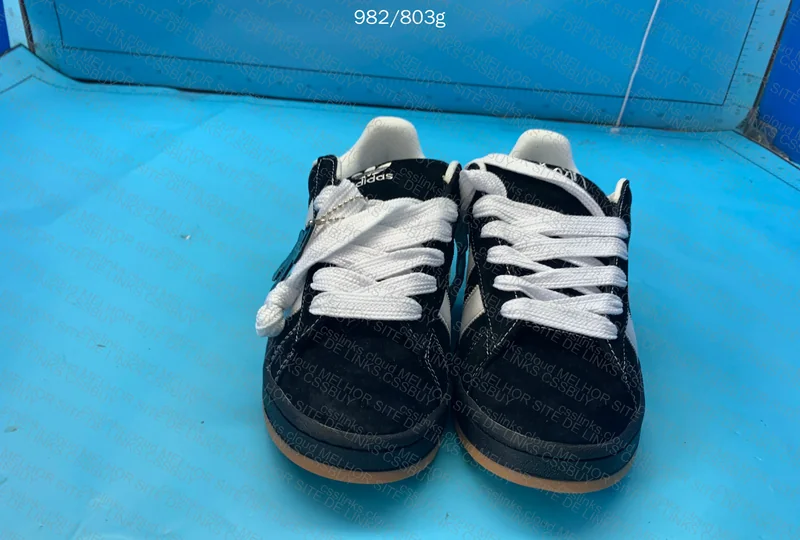 Adidas Campus 00s Korn 6