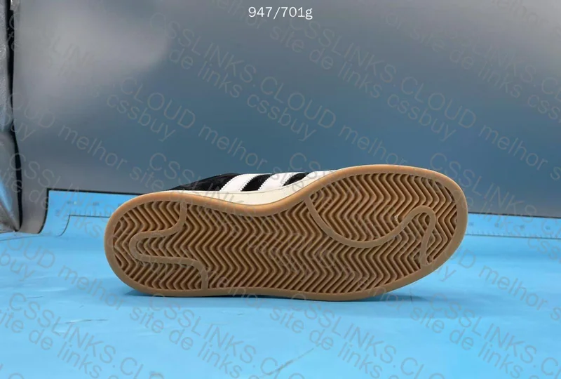 adidas Campus 8