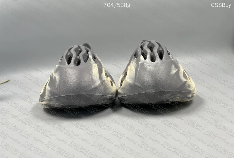 Adidas Foam Runner