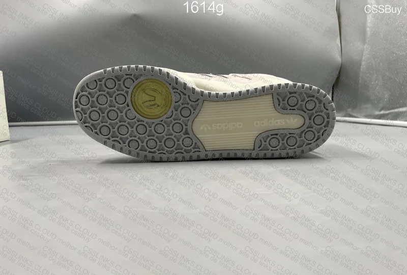 Adidas Forum 84 x Bad Bunny 3