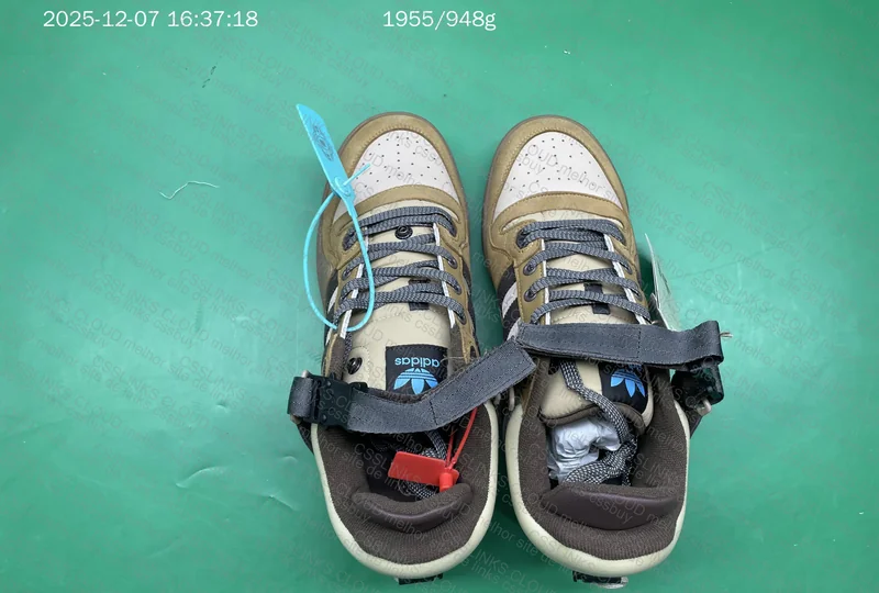 Adidas Forum Bad Bunny 3