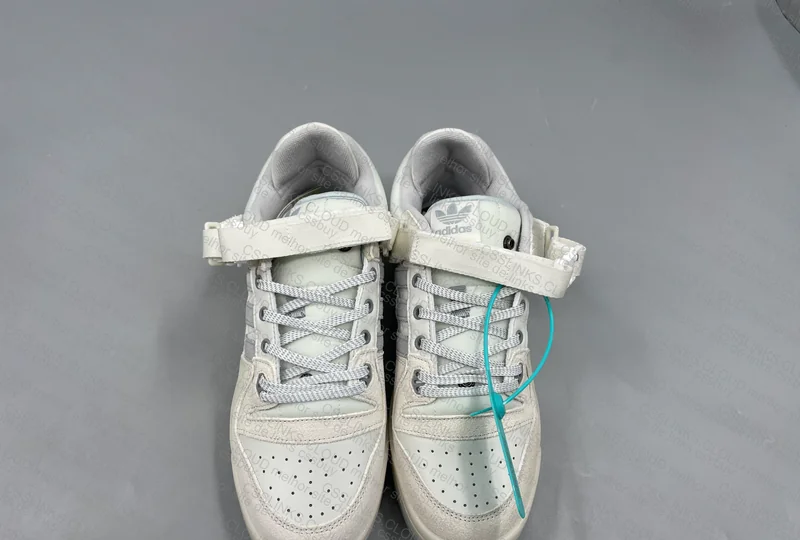 Adidas Forum Low x Bad Bunny 4