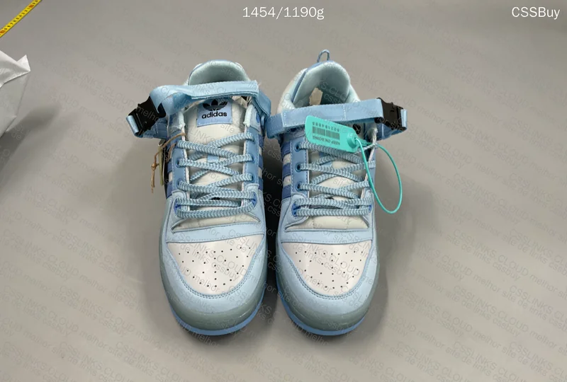 Adidas Forum Low x Bad Bunny Blue Tint 4