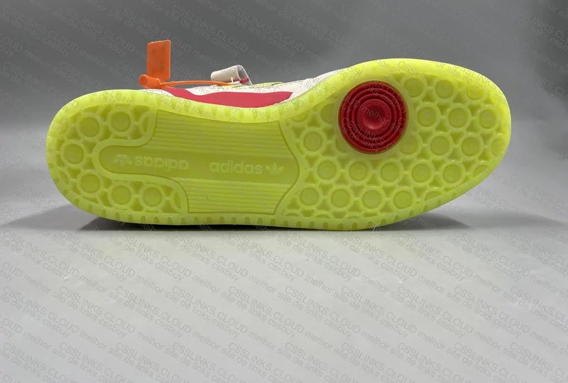 Adidas Forum Low x The Grinch 3