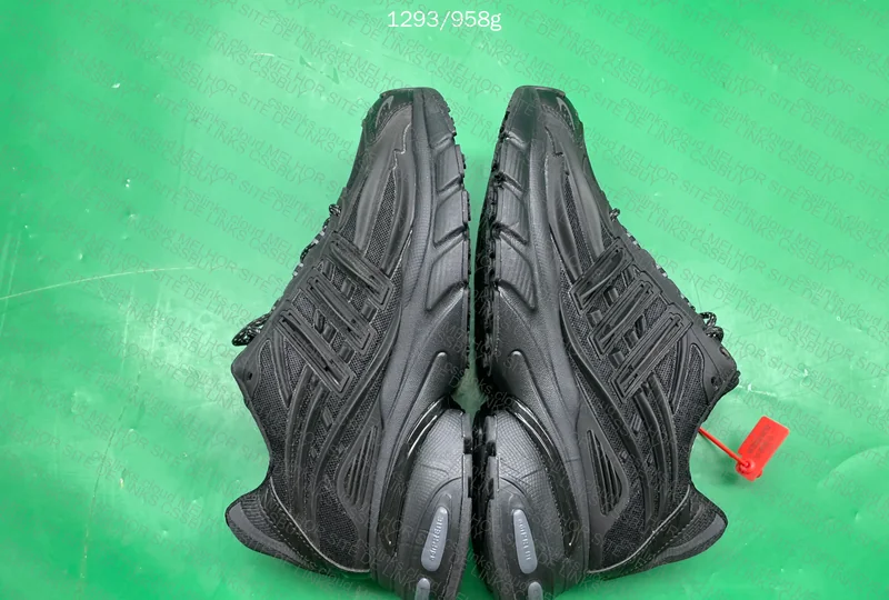 Adidas Jellyfish 4