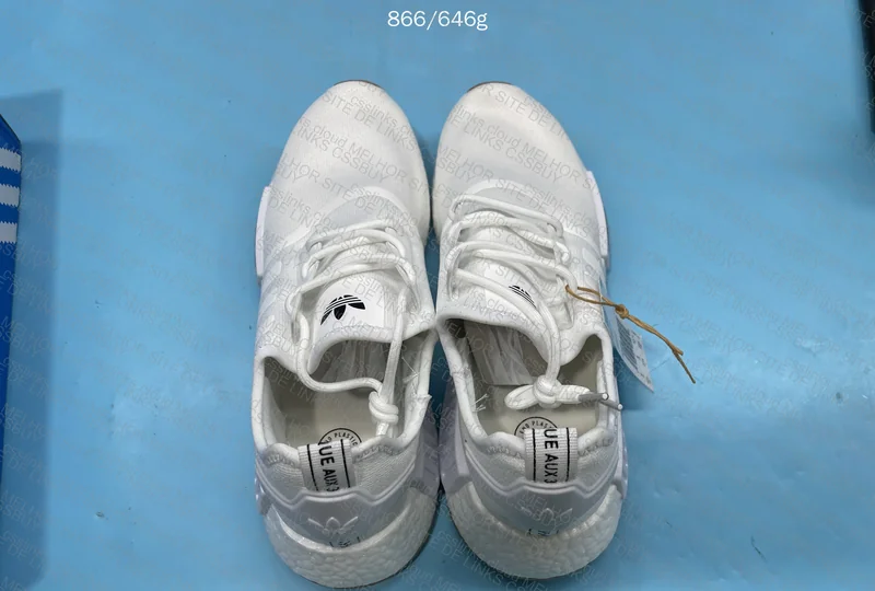 Adidas NMD R1 Boost (1) 3
