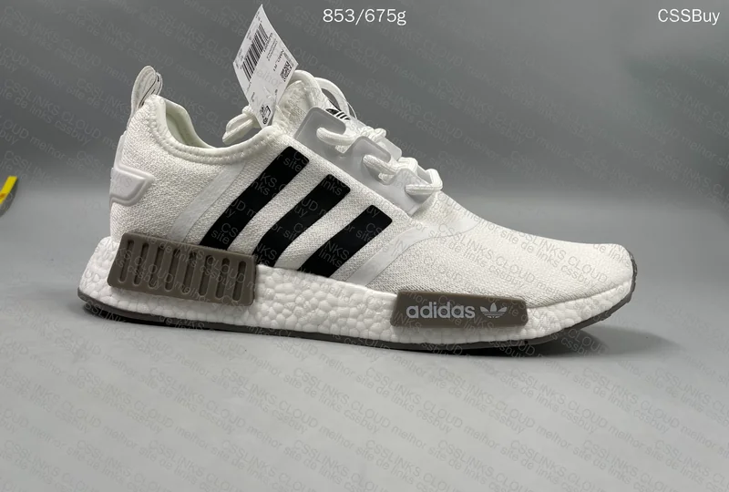 Adidas NMD R1 Boost GZ9261 4