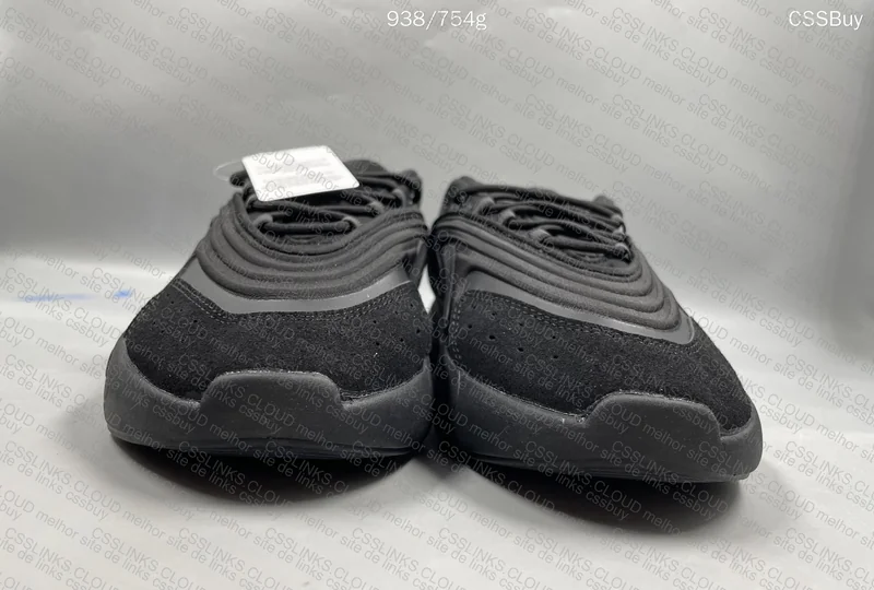 Adidas Ozelia 3