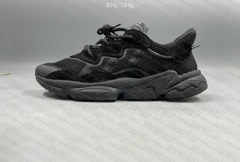 Adidas OZWEEGO Black 3