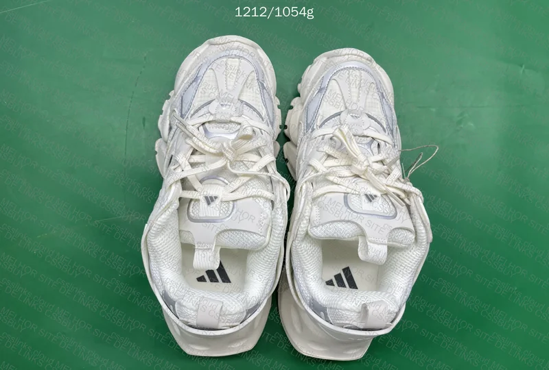Adidas Runner Deluxe (Sale) 2