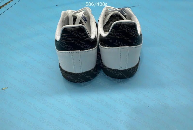 Adidas Samba 4