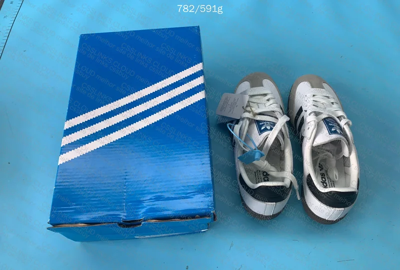Adidas Samba