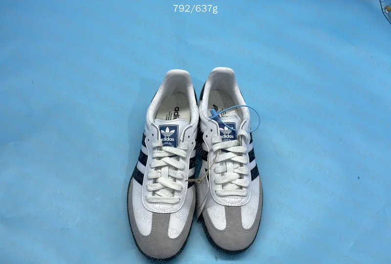 Adidas Samba 4
