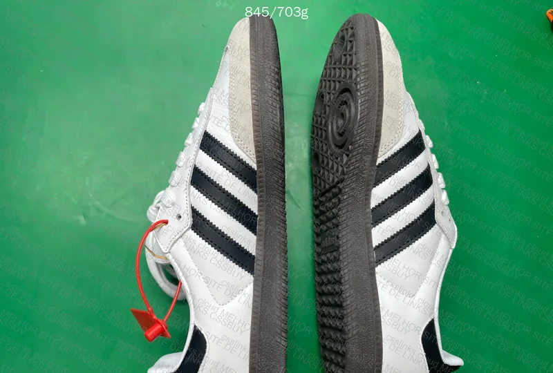 Adidas Samba 4
