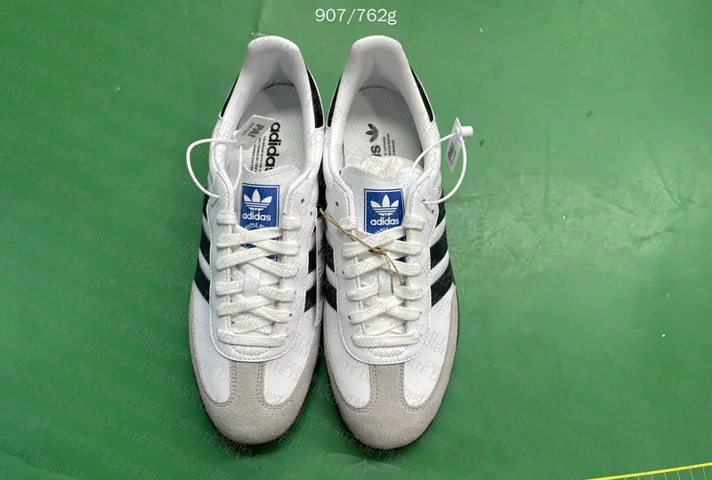 Adidas Samba 4