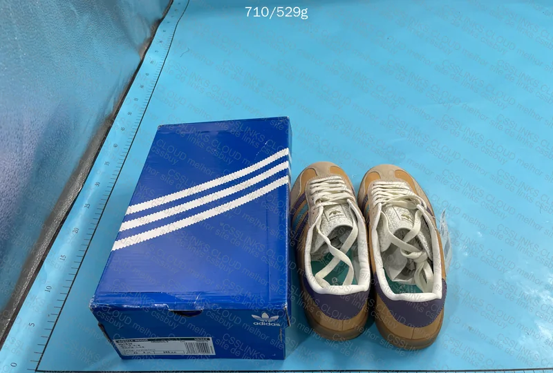 Adidas Samba / Blind Box 8