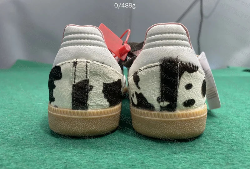 Adidas Samba for Girlfriend