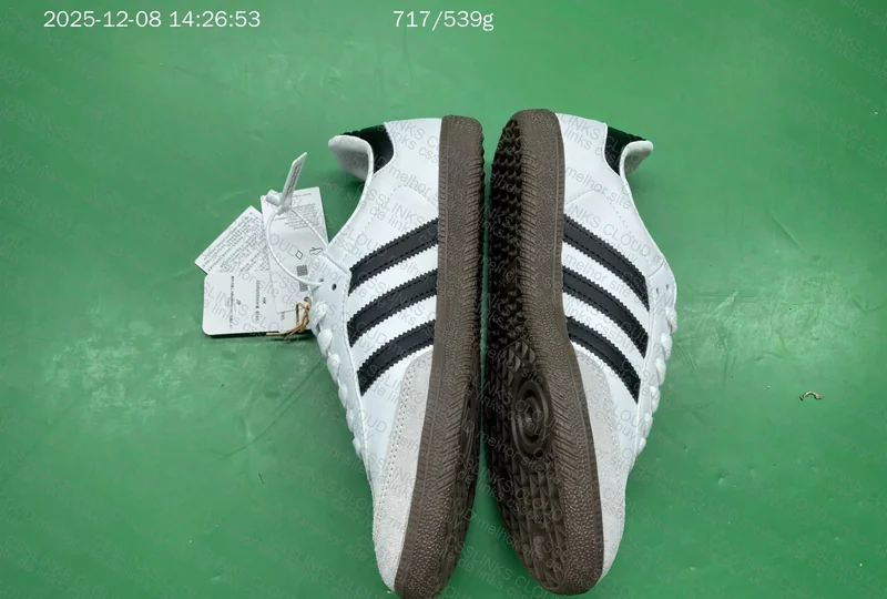 Adidas Samba (Help) 4