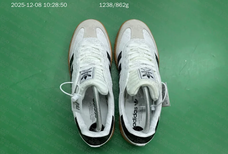 adidas Samba XLG 3